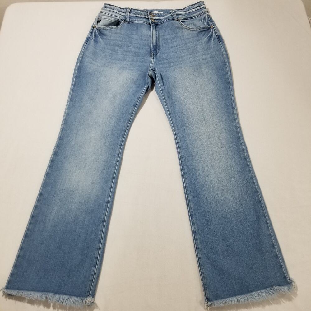 KanCan Bootcut Jeans 32 High Rise Curvy Double Button Light Sandblast Fringe Hem